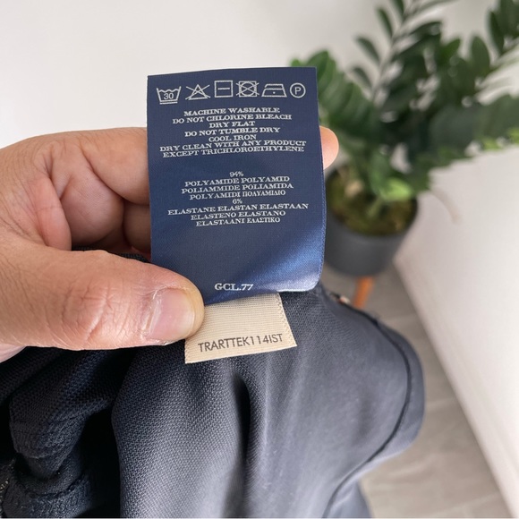 BURBERRY GOLF Black Golf Skirt/Skort Size Small - Picture 5 of 9